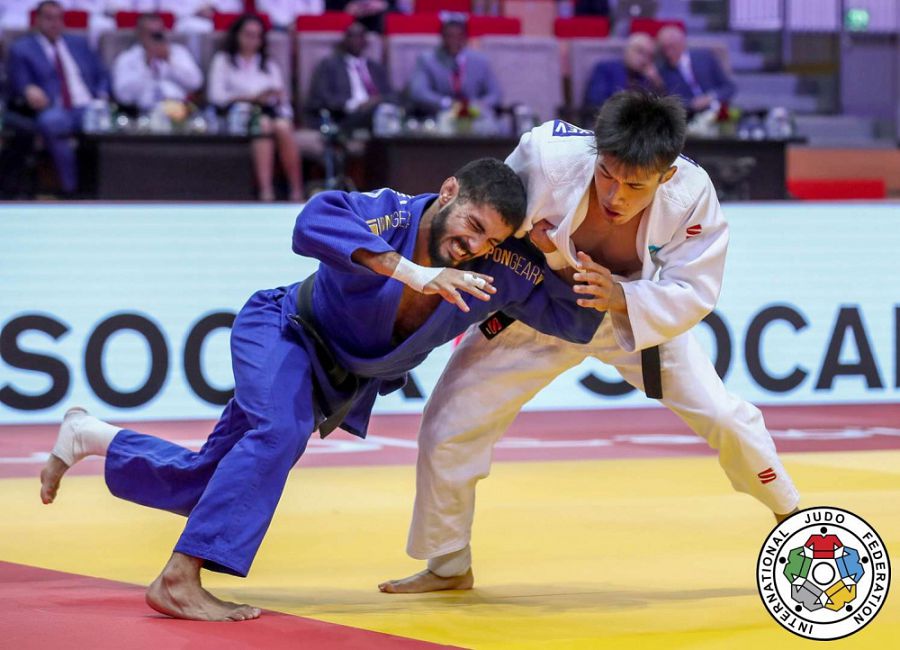 بۋداپەشتتە جۇلدە بۇيىرمادى