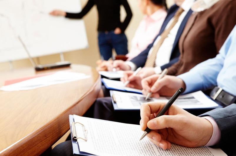 شەتەلدە كادرلار دايارلاۋ جونىندەگى رەسپۋبليكالىق كوميسسيانىڭ وتىرىسى ءوتتى