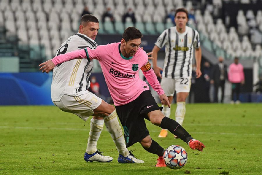 «بارسەلونا» «يۋۆەنتۋستان» باسىم ءتۇستى