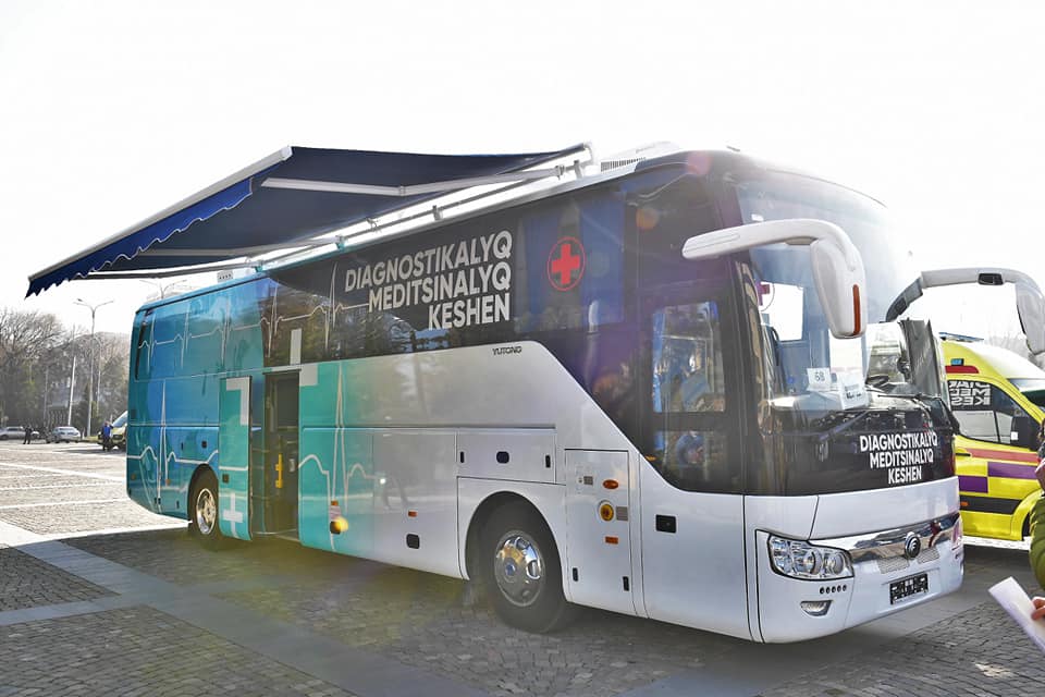 جەتىسۋ دارىگەرلەرىنە جىلجىمالى مەديتسينا كەشەنى تابىس ەتىلدى