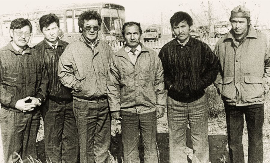 قارالى قاربالاس (كۇندەلىكتەن ءۇزىندى)