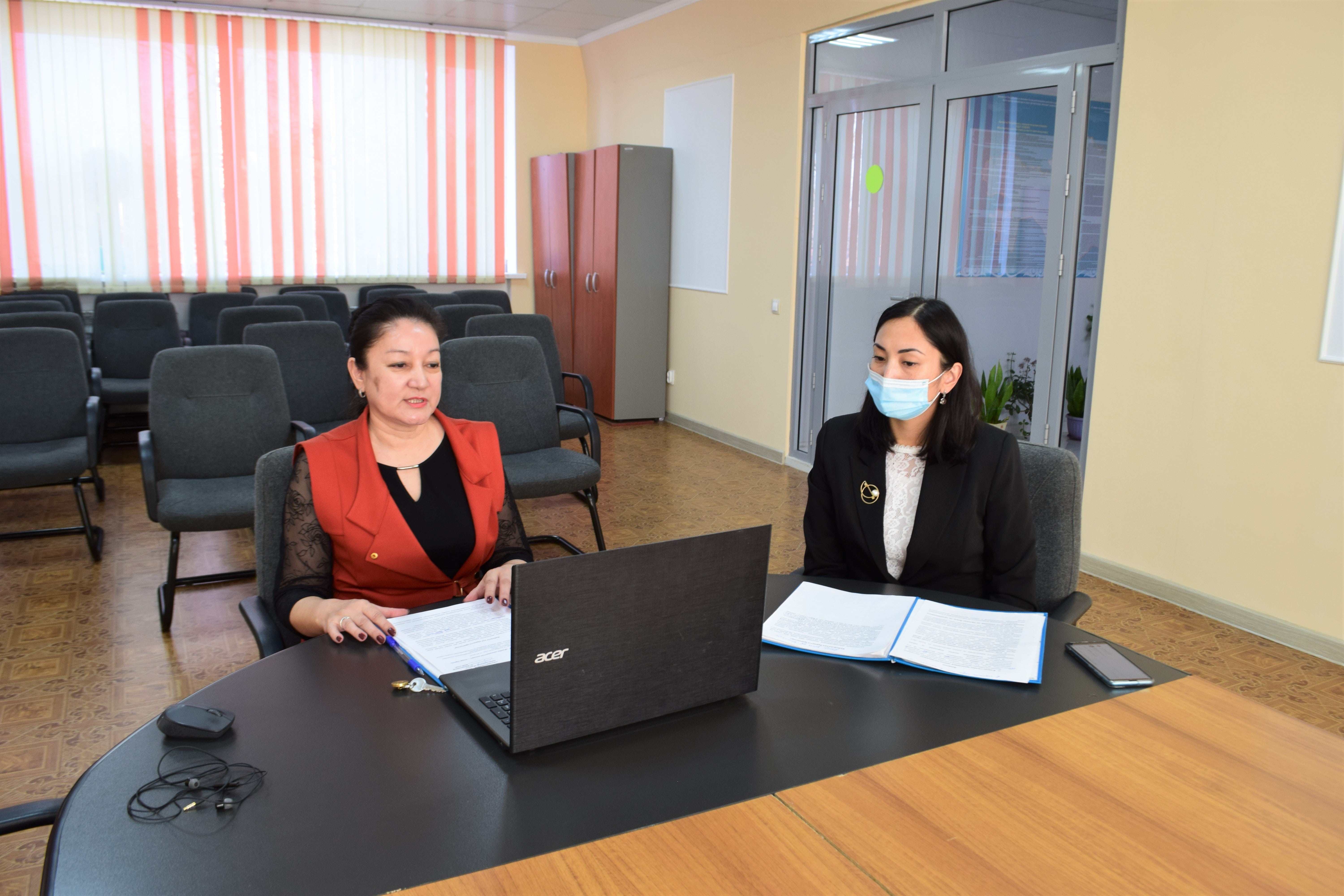 تالىمگەرلىك ينستيتۋتى تيىمدىلىگىن كورسەتۋدە