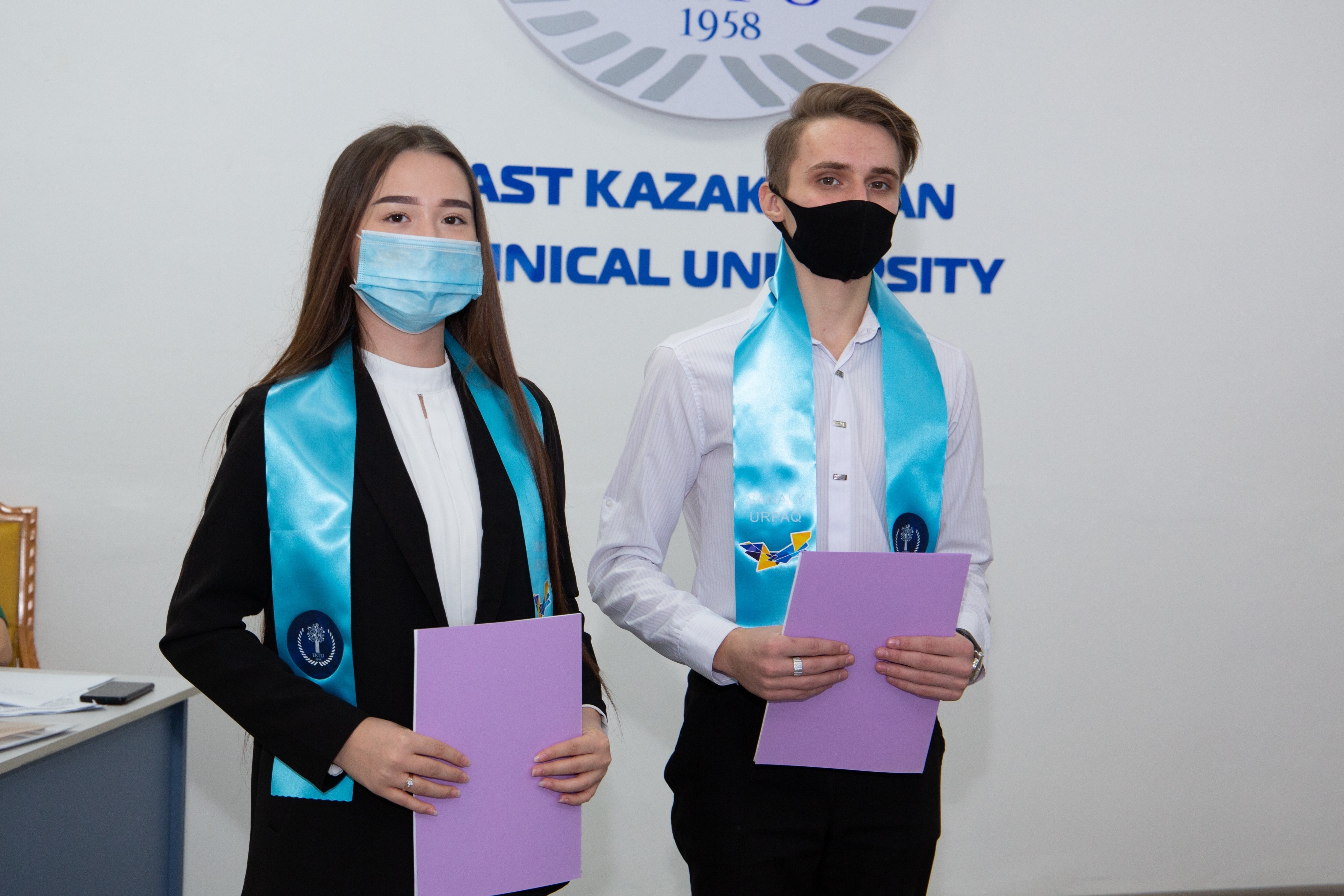 ستۋدەنتتەر "Sanaly urpag" جوبالىق كلۋبىنا مۇشەلىككە قابىلداندى