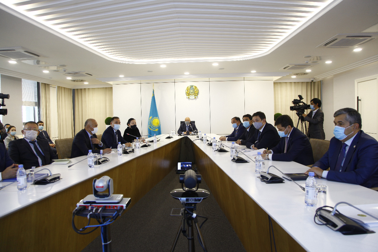 تۇركىستان وبلىسىنىڭ 8 قالا, اۋدانىندا عانا "سەرۆيستىك اكىمدىك" اشىلعان