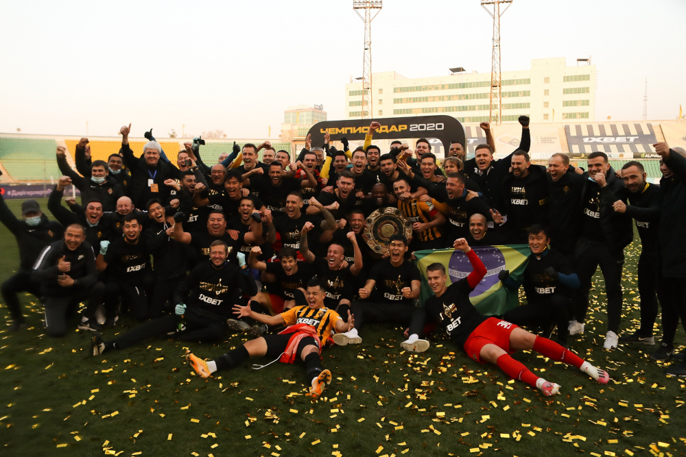 «قايرات» – چەمپيون! الماتى كومانداسىنىڭ 16 جىل كۇتكەن جەڭىسى