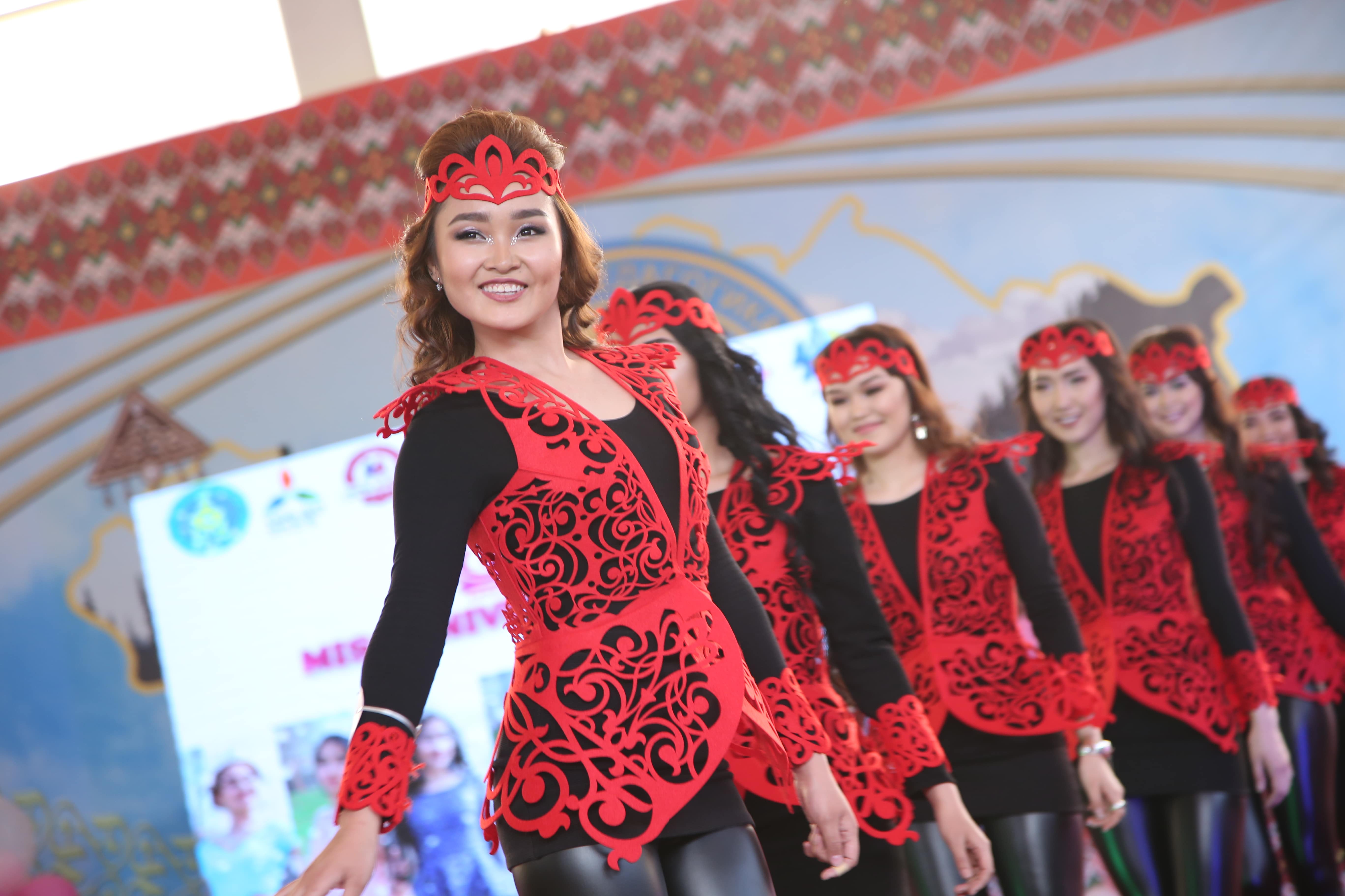 قىزدار ۋنيۆەرسيتەتىنىڭ ءانسامبلى حالىقارالىق بايقاۋدا جەڭىمپاز اتاندى