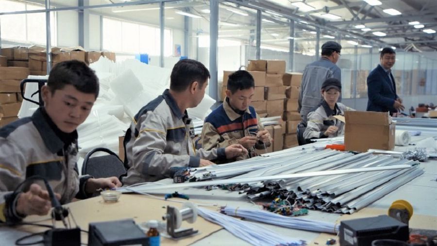 تۇراقتى جۇمىس – ءتۇزۋ تۇرمىس