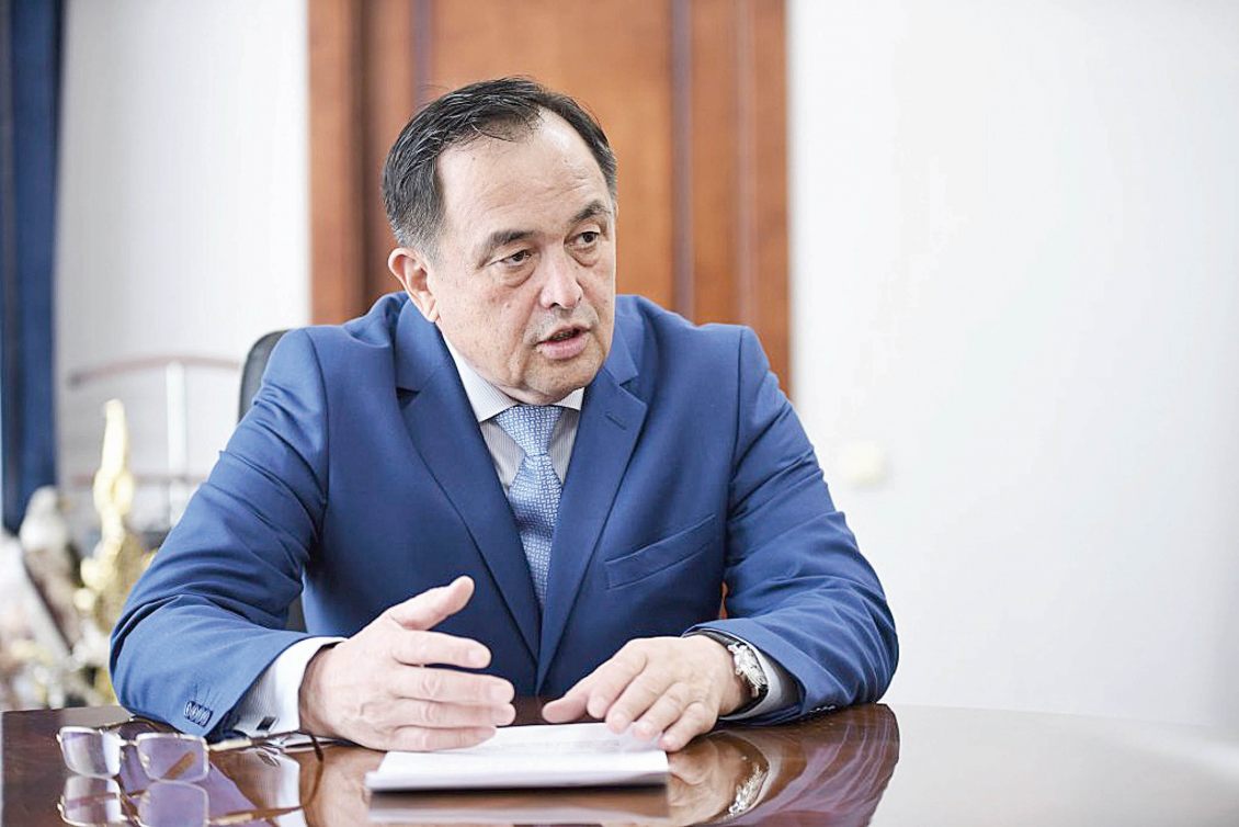 حيميا ونەركاسىبى ەل ەكونوميكاسىن العا سۇيرەيدى