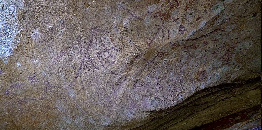 اقباۋىرداعى كونە سۋرەتتەر نە دەيدى؟