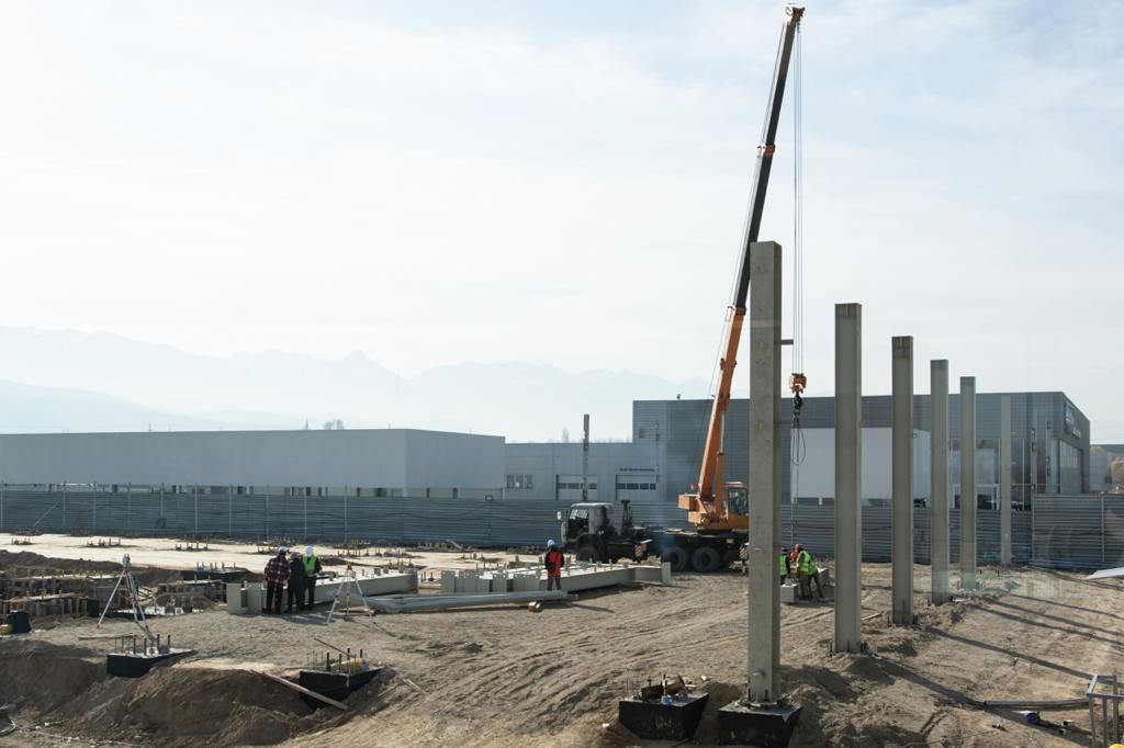 قازاقستاندا Volkswagen اۆتوبرەندىنىڭ تۋى جاڭا بيىككە كوتەرىلدى