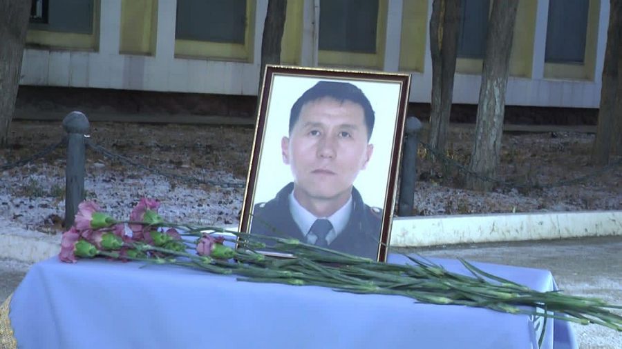 «حالىق قاھارمانىن» ەسكە الدى