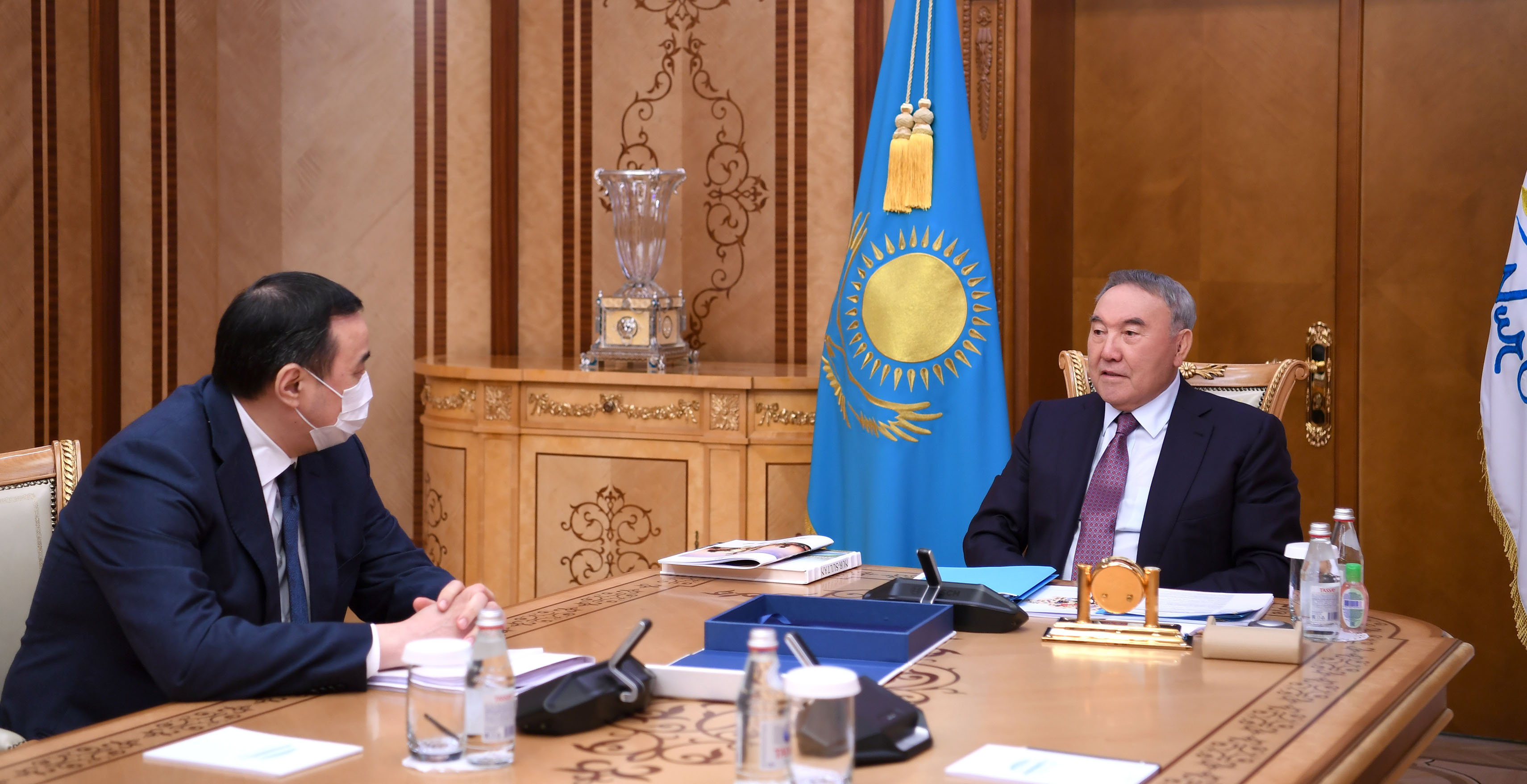 ەلباسى ابىلاي مىرزاحمەتوۆتى قابىلدادى