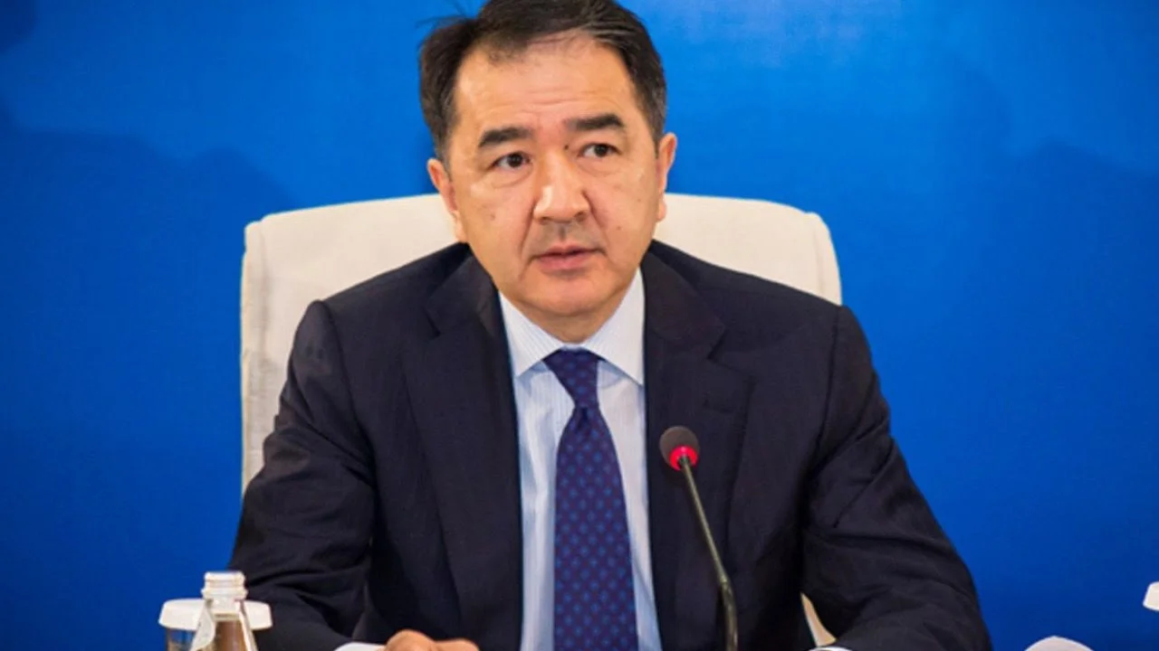 ساعىنتاەۆ باس دارىگەرلەرگە كوروناۆيرۋسپەن كۇرەسۋگە دايىندىقتى كۇشەيتۋدى تاپسىردى