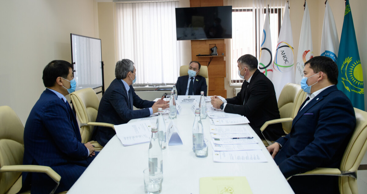 دزيۋدودان ۇلتتىق قۇرامانىڭ باس باپكەرى اۋىستى