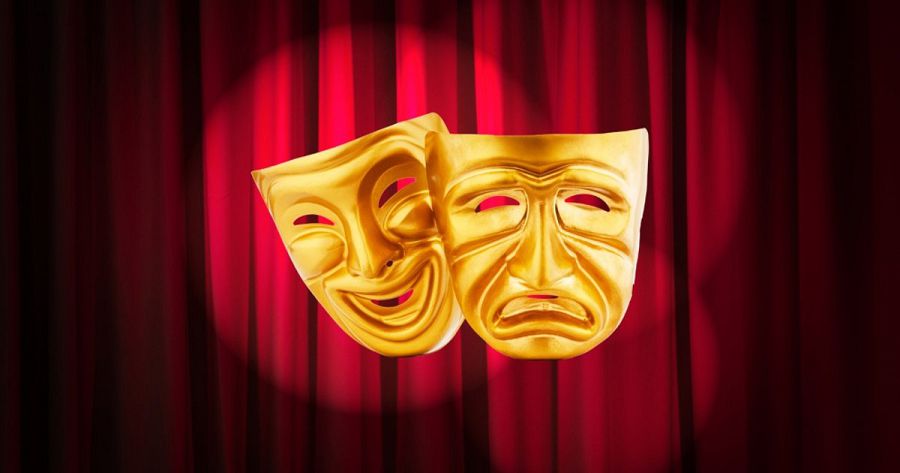 وزبەك دراما تەاترى جاڭا ماۋسىمىن اشتى