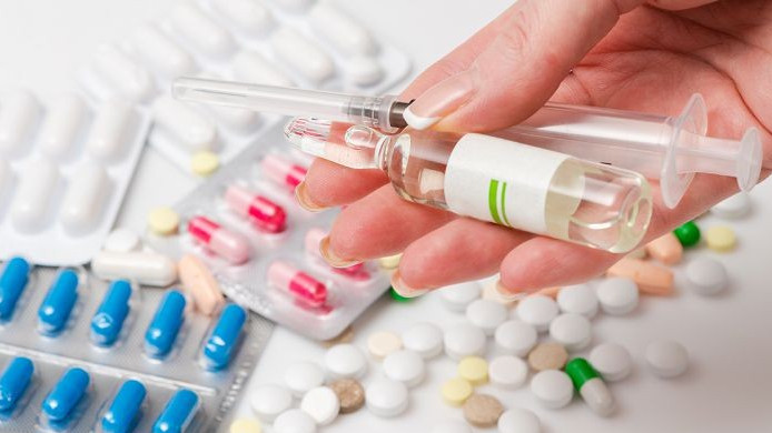 اتىراۋدا ءدارى-دارمەك باعاسى تومەندەيدى