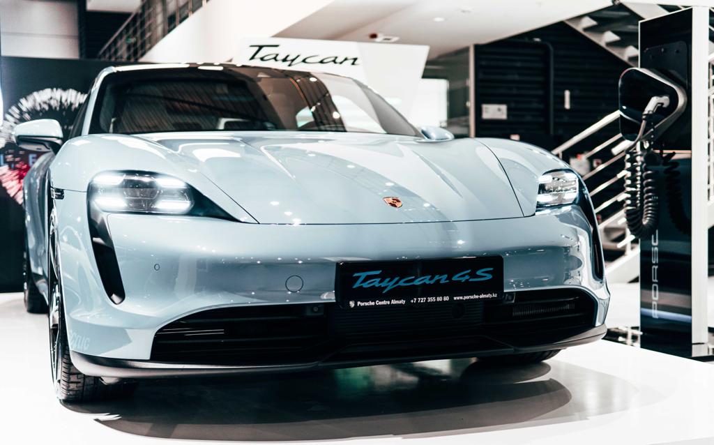 Porsche ەلەكتر سپورتكارى قازاقستانعا كەلدى
