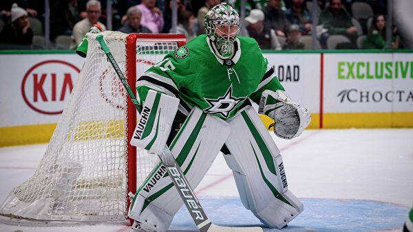 انتون حۋدوبين ۇزدىك قاقپاشىلار قاتارىندا