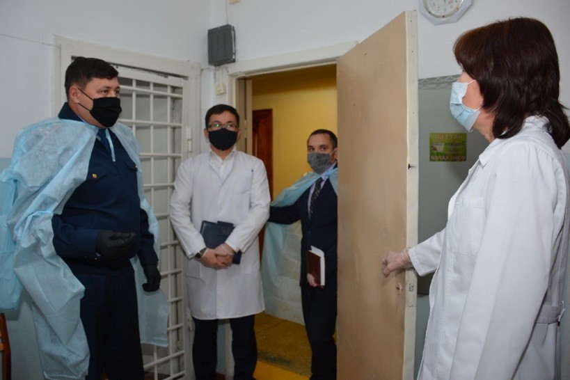 سقو پد مەديتسينالىق قىزمەتىنىڭ ۆيرۋسقا قارسى كۇرەسى تەكسەرىلدى