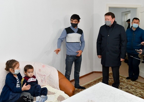 سقو-دا كەزەكتە تۇرعان 186 وتباسى باسپاناعا يە بولدى