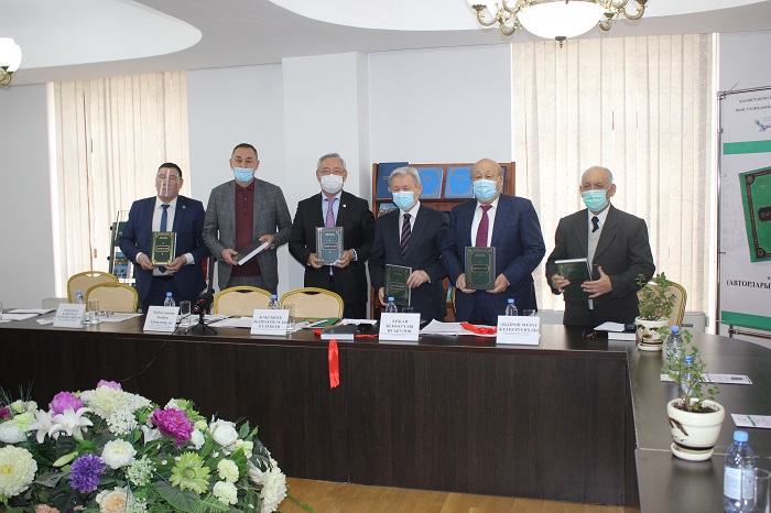 الماتىدا "شىڭعىز حان" كىتابى جارىق كوردى