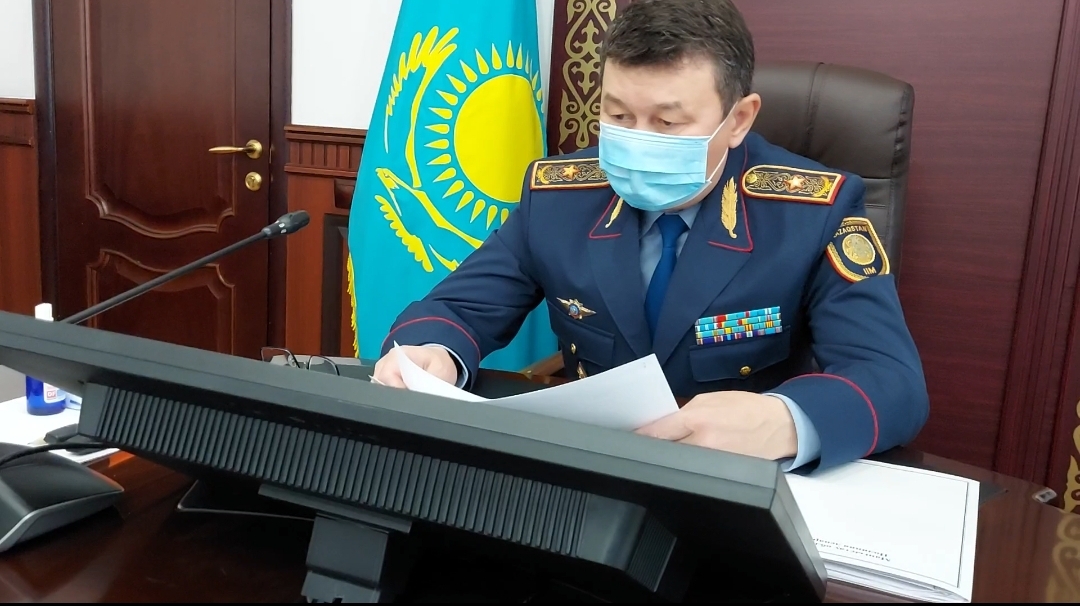 ماڭعىستاۋدىڭ باس پوليتسەيى تۇرعىندارمەن ونلاين جۇزدەستى