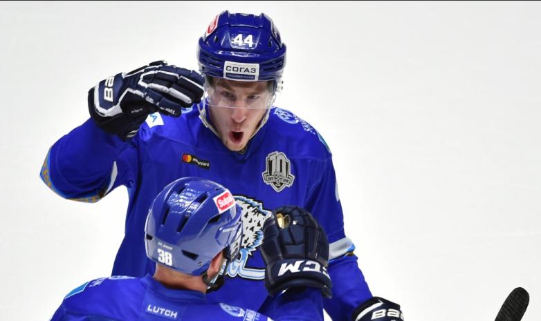 قحل-دا ەڭ كوپ جالاقى الاتىن ويىنشىلار كىمدەر؟