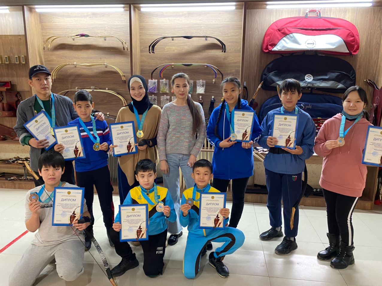 جاڭاوزەندە ءداستۇرلى ساداق اتۋ مەكتەبى اشىلدى