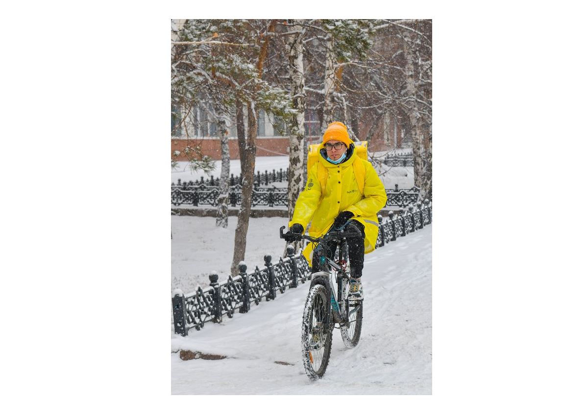 روبوت قۇراستىرىپ, درون ۇشىرعان اۋىل بالالارى جاڭا تەحنولوگيانى مەڭگەرە باستادى