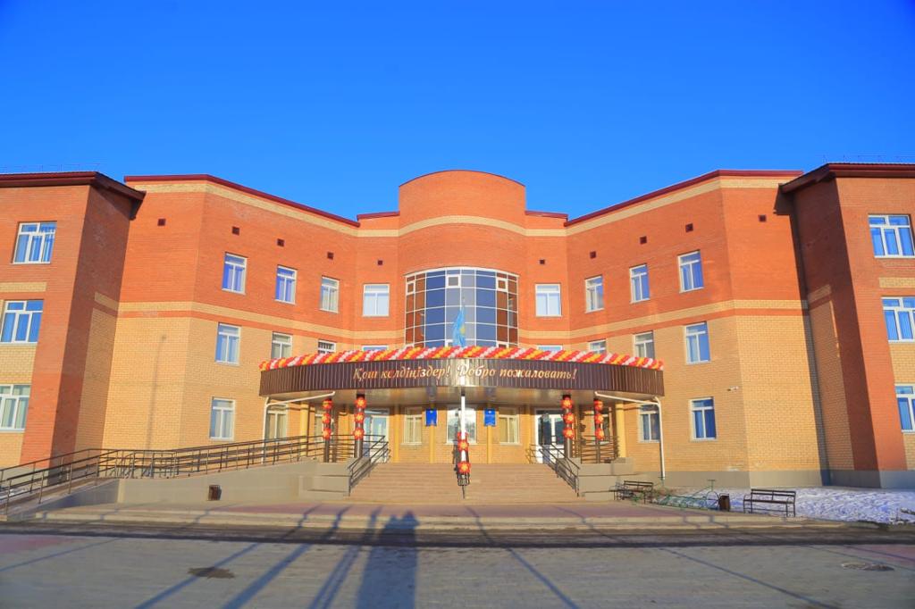 قوستانايدا جاڭا مەكتەپ پايدالانۋعا بەرىلدى