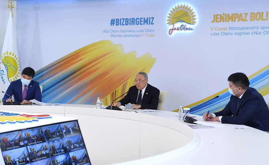 جاستار مۇددەسى ءاردايىم نازاردا