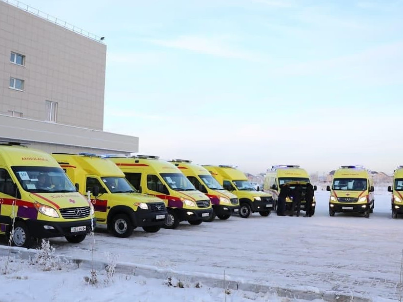 اقتوبە وبلىسىنىڭ مەديتسينا مەكەمەلەرىنە جاڭا كولىكتەر جەتكىزىلدى