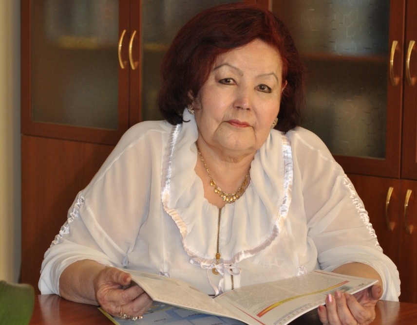 قانيپا ۇستاز اتىنا كوشە بەرىلەدى