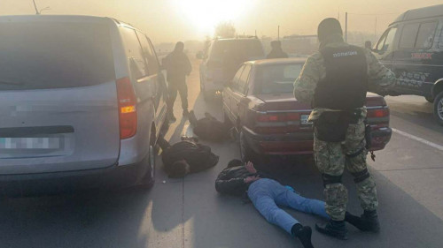 الماتىدا قويمادان قوماقتى قارجىنى الىپ كەتكەن كۇدىكتىلەر ۇستالدى