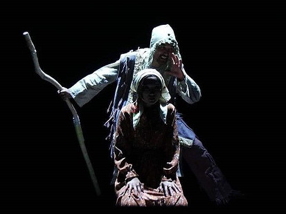 حالىق تەاترلارى حالىقارالىق فەستيۆالدە توپ جاردى