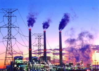 ەنەرگەتيكا سالاسى قىزمەتكەرلەرىنە قۇرمەت كورسەتىلدى