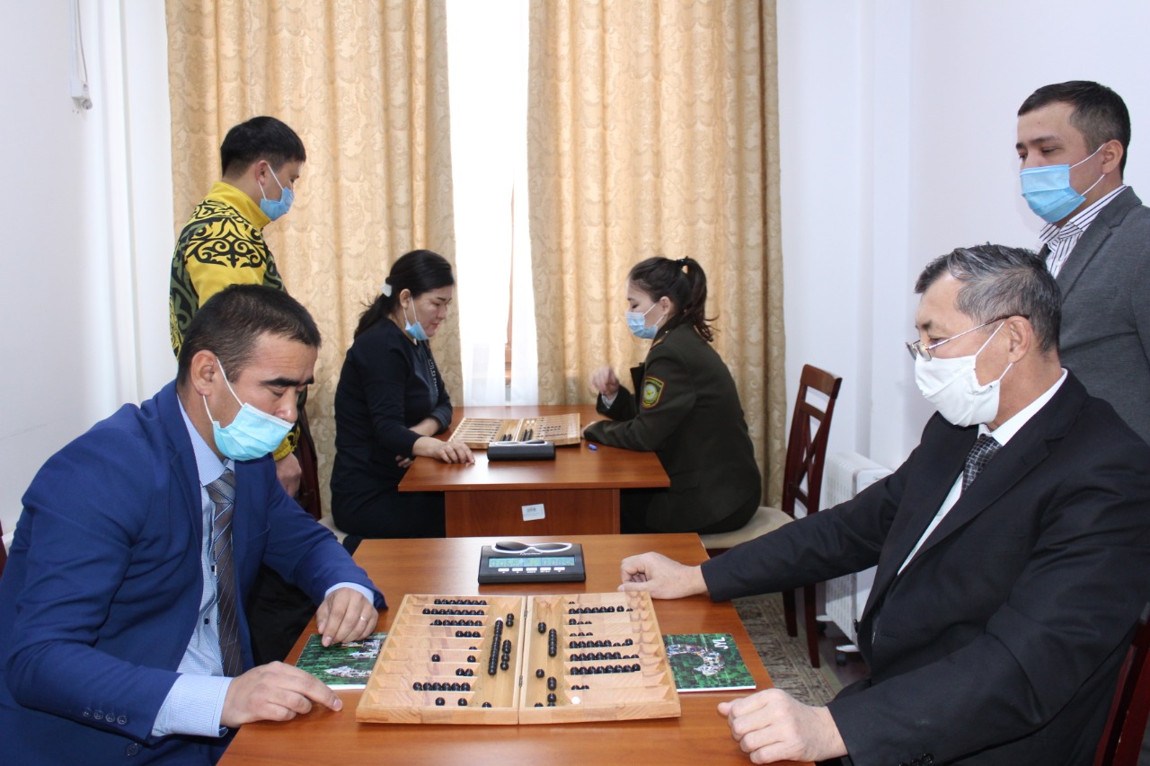 مەملەكەتتىك قىزمەتشىلەر اراسىندا توعىزقۇمالاقتان چەمپيونات ءوتتى