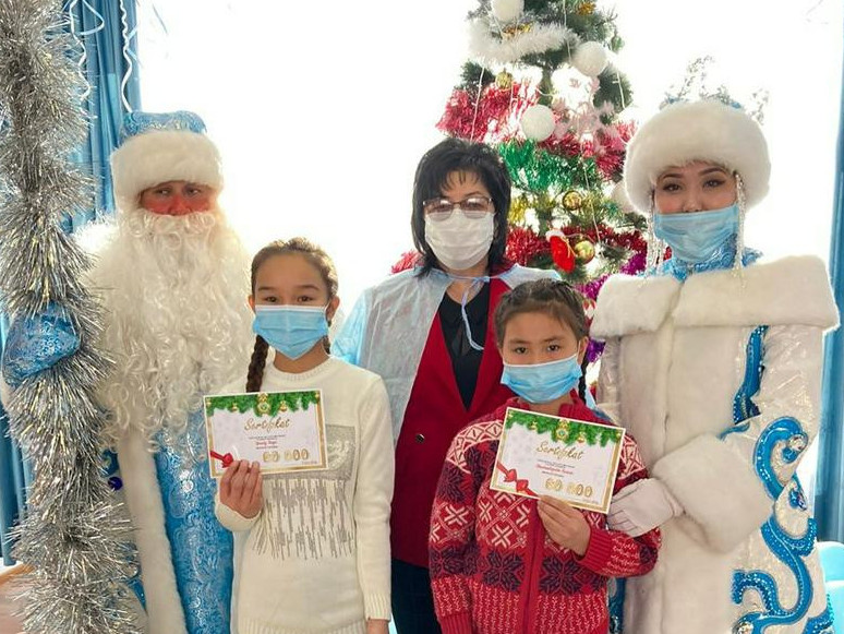 جامبىل وبلىسىندا 200 بالاعا پرەزيدەنت سىيلىعى تابىستالدى