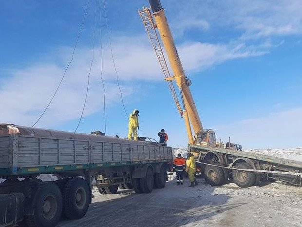 قاراعاندى وبلىسىندا جولعا سەگىز توننا كۇكىرت قىشقىلى توگىلدى