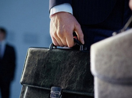 اتىراۋدا 33 مەملەكەتتىك قىزمەتكەردىڭ لاۋازىمى جوعارىلادى