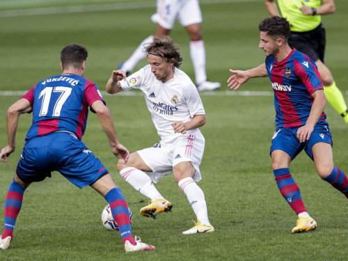 فۋتبولدان ۇزدىكتەر انىقتالدى