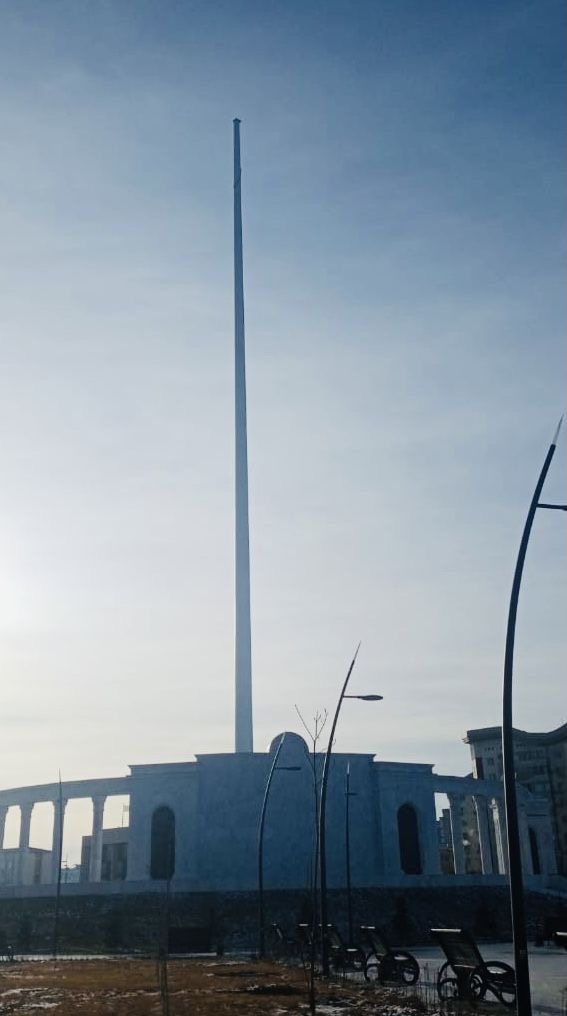 اتىراۋدا 91 مەتر بيىكتەگى تۋ نەگە الىندى؟