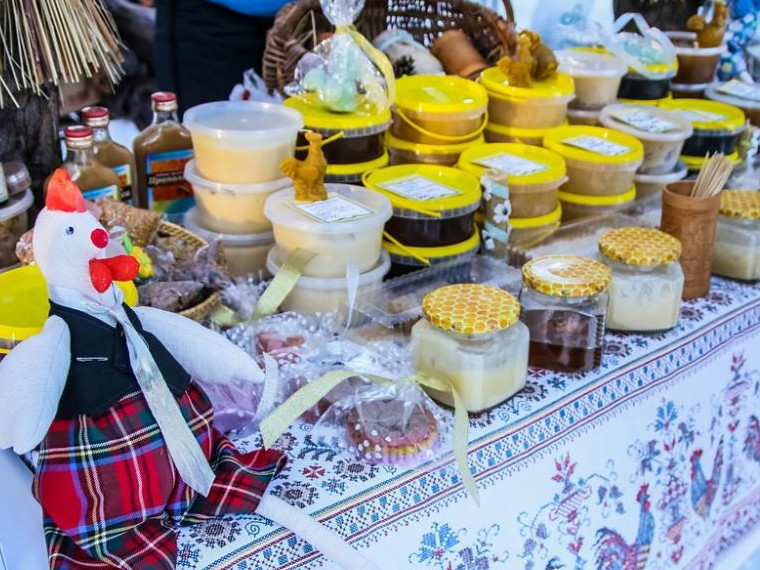 الماتىنىڭ اۋەزوۆ اۋدانىندا اۋىل شارۋاشىلىعى ونىمدەرىنىڭ جارمەڭكەسى وتەدى