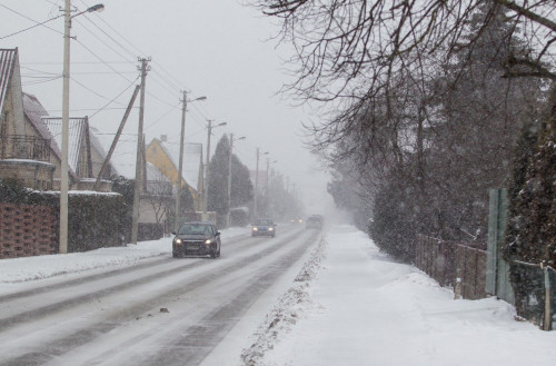 اتىراۋدا 2 ملن تەڭگە ايىپپ ۇلى تولەنبەگەن كولىكپەن جۇرگەن شەتەلدىك ۇستالدى