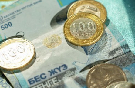 تەڭگە قالاي قۇبىلدى؟