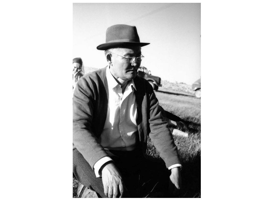 يتجەككەننەن ورالعان جازۋشى