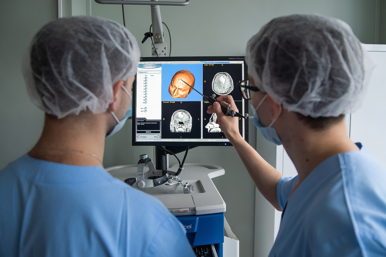 2020 جىلى الماتىدا 8 ەلدىڭ ازاماتتارى ەمدەلدى