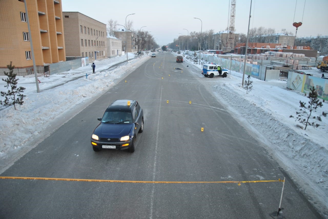 پەتروپاۆلدا جاياۋ جۇرگىنشى كولىك استىنا ءتۇستى