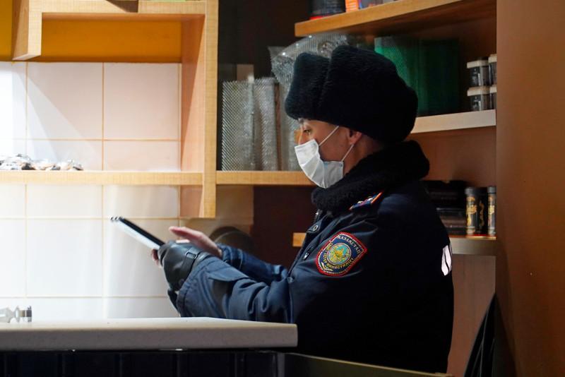 كارانتين شارالارىن بۇزعانى ءۇشىن جابىلعان مەكەمەلەردىڭ ءتىزىمى جاريالاندى