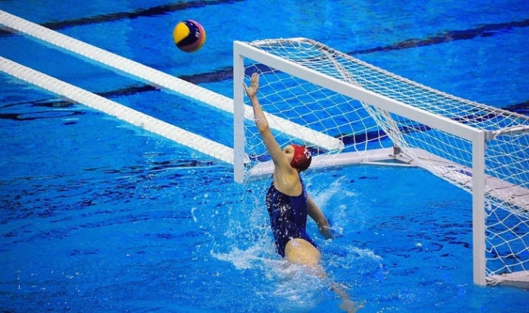 قازاقستاننىڭ ۆاتەرپولشىلارى نيدەرلاندپەن كۇش سىناسادى